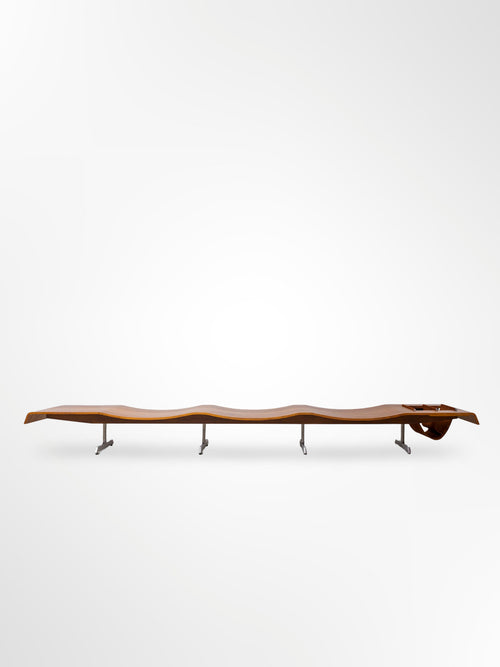 Banco Onda by Jorge Zalszupin — alternate view