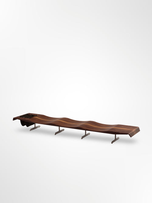 Banco Onda by Jorge Zalszupin